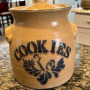Pfaltzgraff Folk Art Stoneware Cookie Jar with Lid - Tan and Blue
